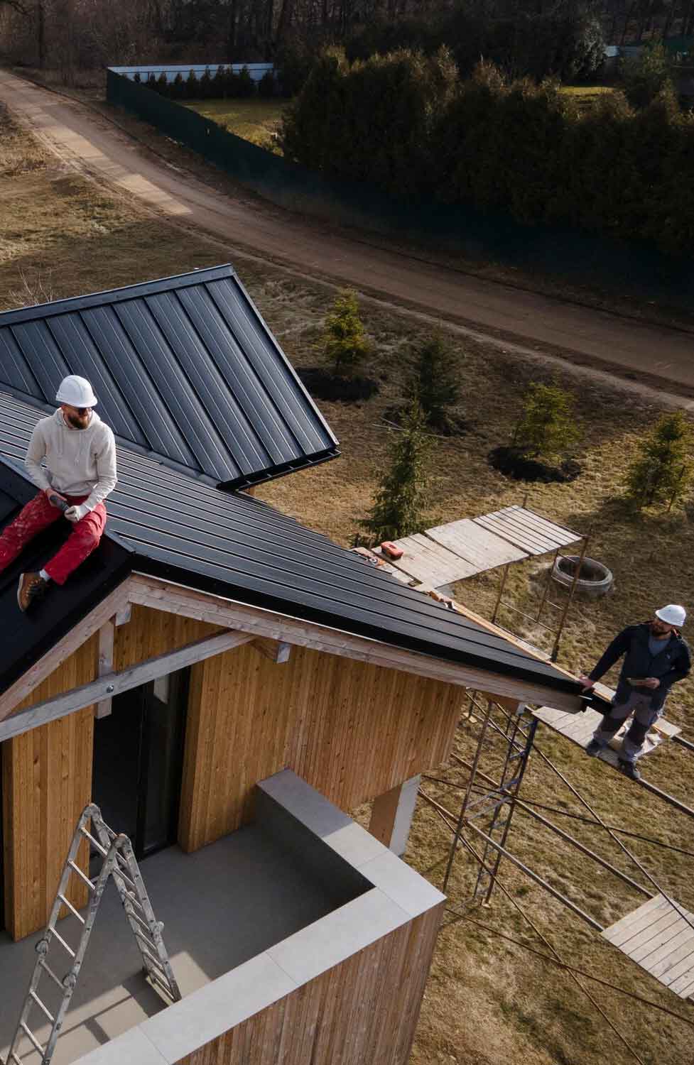 montagem-de-revestimentos-e-fachadas-metalicas-a